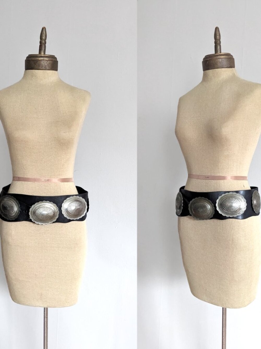 70s Vtg Handmade Silver Medallion & Black Leather Western Belt - Picture 2 of 8